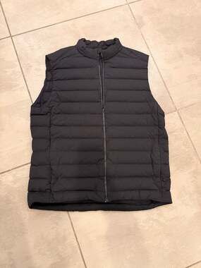 Lululemon Men's Navigation Stretch Down Vest Black Size XL